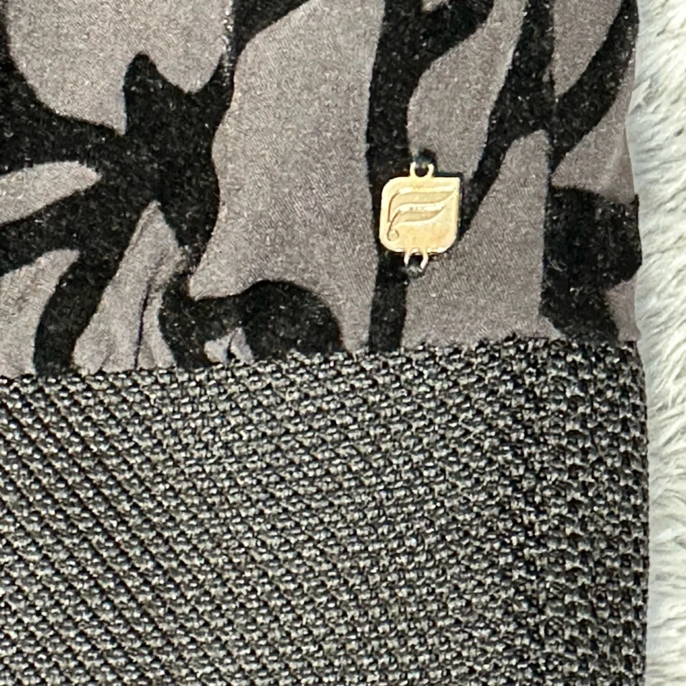 Fabletics Lola Back At It Cutout Top w/Black Floral Pattern